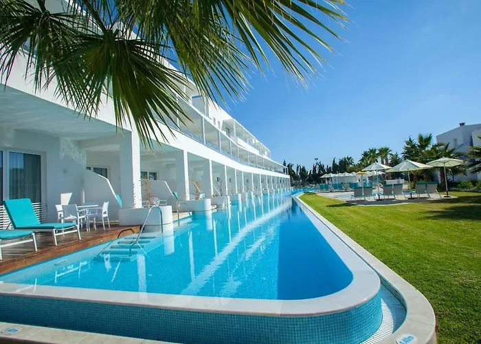 Resort Aliathon Aegean